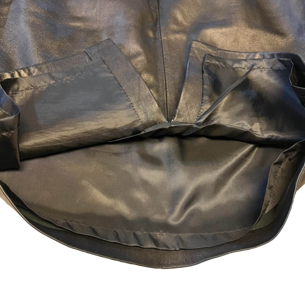 Womens  VTG Croft & Burrow Black Leather Skirt, Lambskin Sz 6 27” waist Euc - Picture 4 of 4